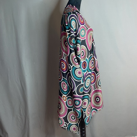 One Size fits Most Kimono/Ruana with Geometric Circles-NWT - Picture 5 of 8